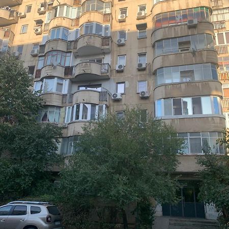 Prosper Plaza Aparthotel Bukarest Exterior foto